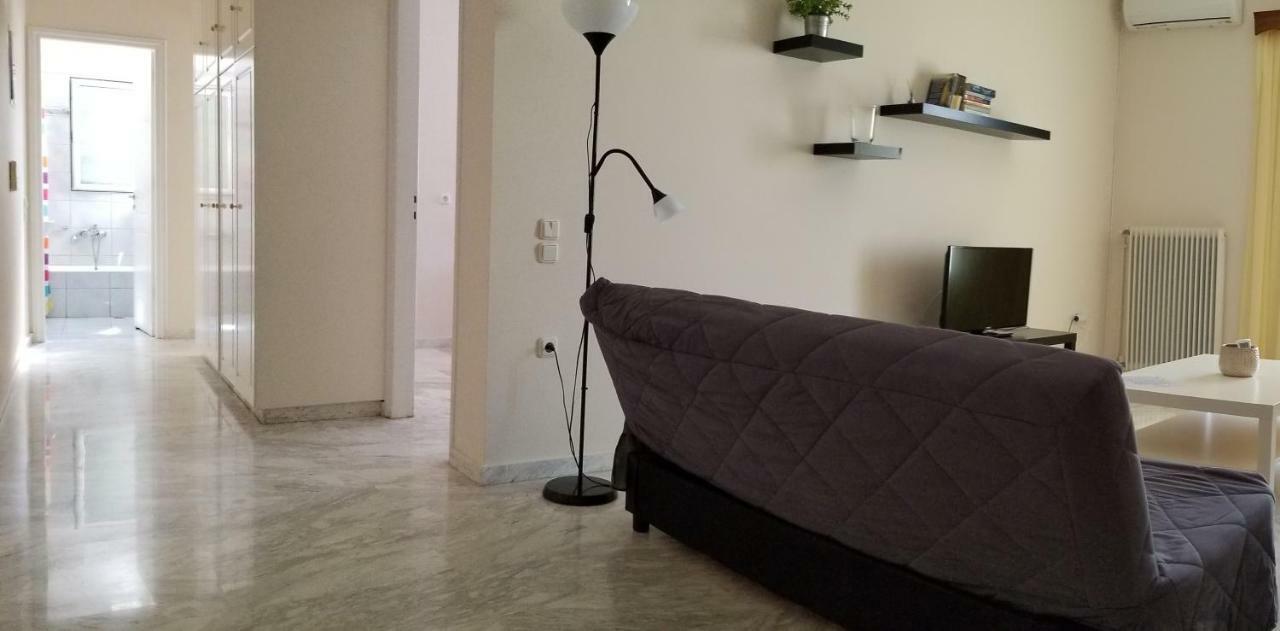 Galini Apartment Loutraki  Bagian luar foto